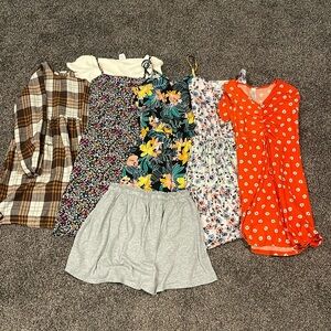 Lot of girls outfits in sizes 10/12 and 12